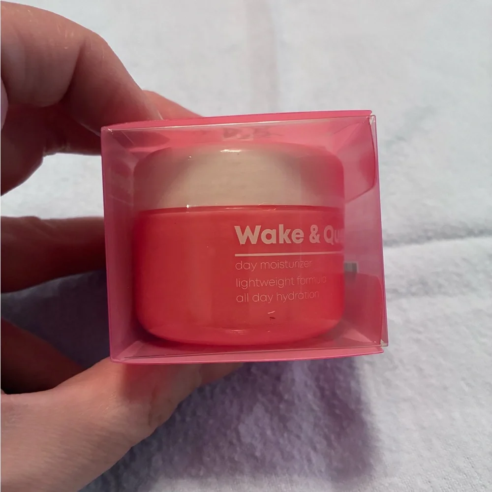 AMUSE Wake & Quench Day Moisturizer - 1.70 fl oz - Picture 5 of 6